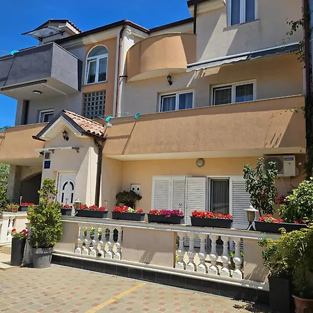 Διαμέρισμα With Parking Space - 23049 *