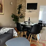 With Parking Space - 23049 Apartman Medulin