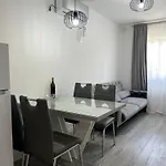 Apartman With Parking Space - 23049 Medulin