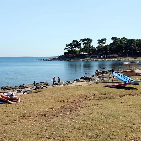 Lejlighed With Parking Space - 23049