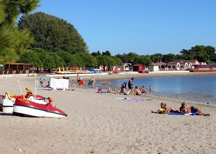 Lejlighed With Parking Space - 23049